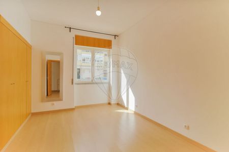 Apartamento T4 em Lisboa - Photo 4