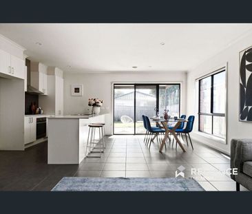 10 Elgata Way, Werribee, Vic 3030 - Photo 4