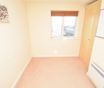 Spruce Court, Wakefield - Photo 3