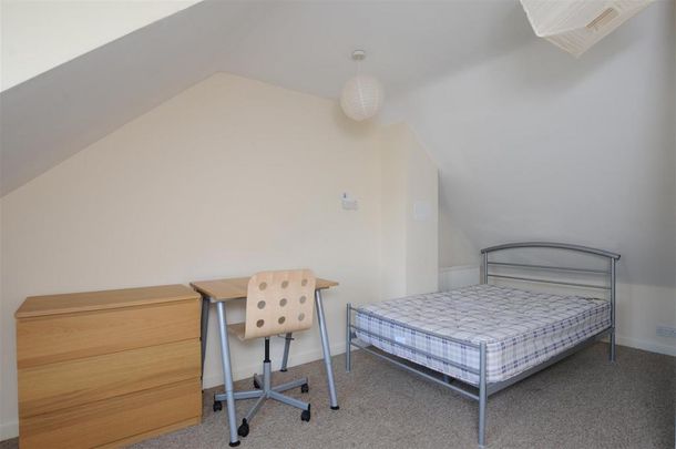 4 bedroom house to rent - Photo 1