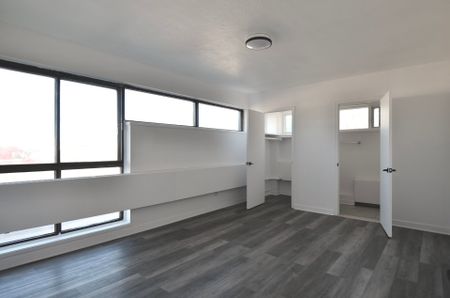 Condo for rent, Mont-Royal - Photo 2