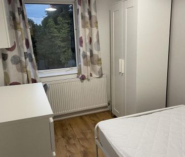 4 bedroom house to rent - Photo 5