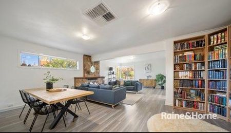 Family Home Located in the Adelaide Foothills - Photo 2
