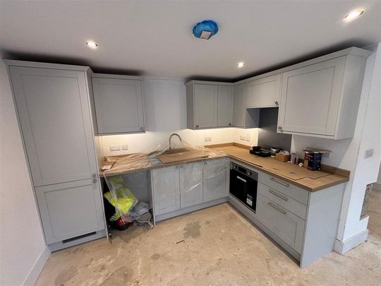 2 bedroom semi-detached house to rent - Photo 1