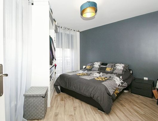 Location appartement 4 pièces, 87.81m², Saint-Cyr-l'École - Photo 1