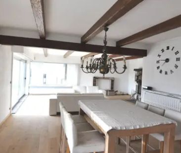 Ruime, mooi vernieuwde villa met o.a. leuke veranda - Photo 2