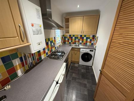 1 bedroom flat to rent - Photo 4