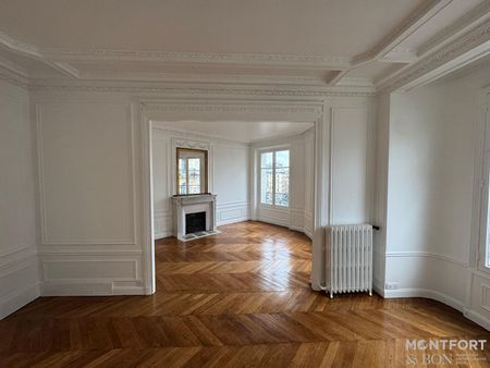Tout savoir sur cet appartement dans le quartier Cambronne-Garibaldi, à Paris 15ème - Photo 3