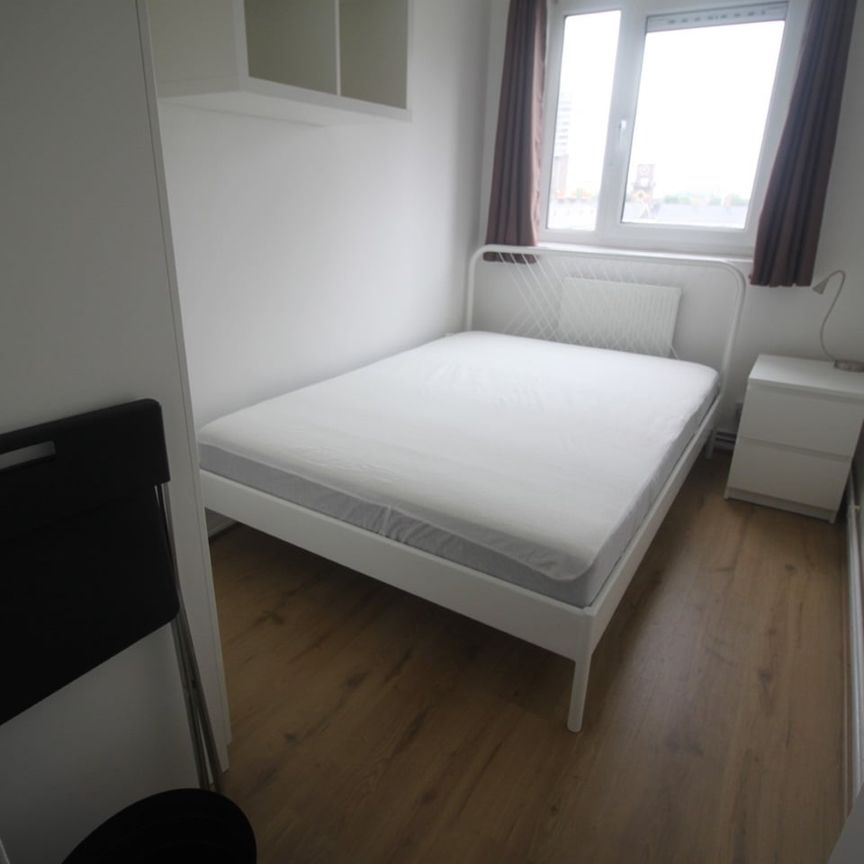 Room in a Shared Flat, Langdon House, E14 - Photo 1