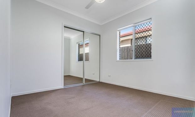 9 Mount Pleasant Street, Park Ridge QLD 4125 - House For Rent | Domain - Photo 1