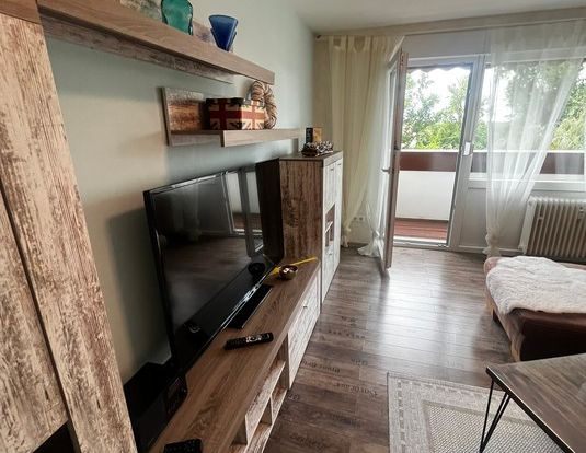 Moderne Wohnung an der Messe - Photo 1