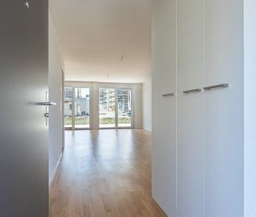 Your modern apartment awaits you - Photo 6