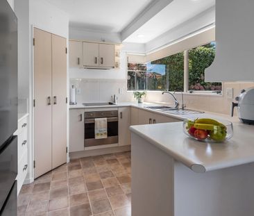 Sought-After, Modern Easy Living in Prime Onerahi Location - Photo 6