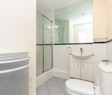 2 bedroom apartment to rent Centrium, Station Approach, Woking, GU22 - Photo 4