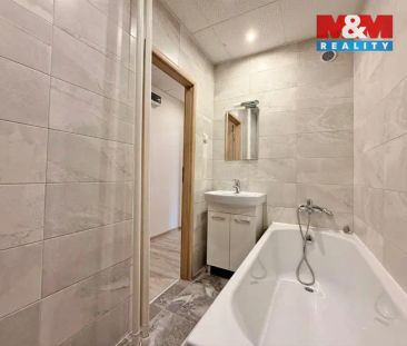 Pronájem bytu 2+1 v Ostravě, ul. Opavská - Photo 3