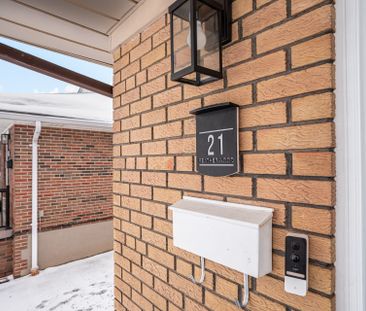 For Lease - 21 Featherwood Place Unit# Lower, Toronto, Ontario - Photo 2