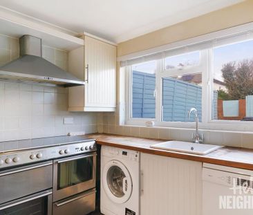2 bedroom terraced house to rent - Photo 4