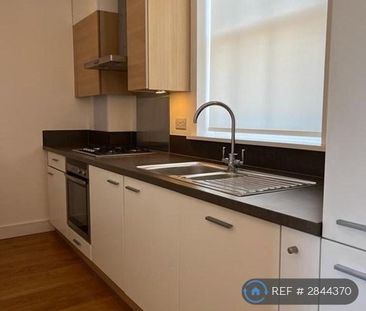 1 bedroom flat to rent - Photo 2
