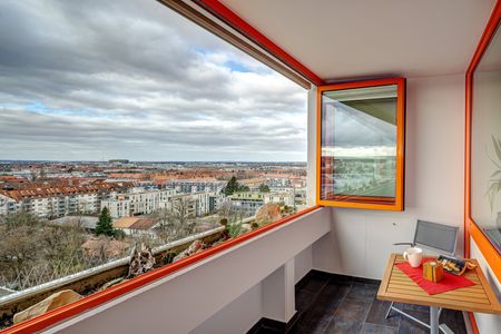 Helle, schöne 1-Zimmer Wohnung mit Panoramablick - Foto 2