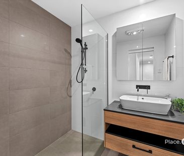 44/60 Leitchs Road South, Albany Creek QLD 4035 - Townhouse For Ren... - Photo 2