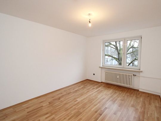 Gemütliche 3-Zimmerwohnung mit Balkon in beliebter Lage von Kassel – ab 01.12.2024 verfügbar! - Foto 1