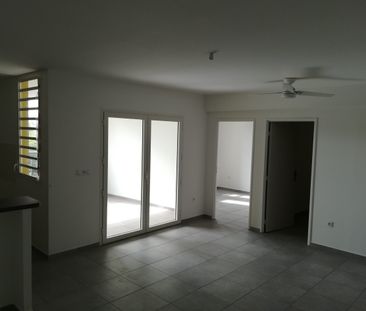 A louer appartement T4 dans résidence récente à SAINT PIERRE - Photo 2