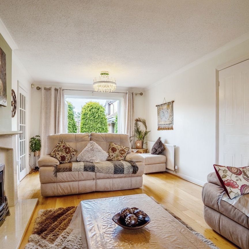 4 bedroom house to rent Severn Road, Oadby, Leicester, Leicestershire, LE2 - Photo 1