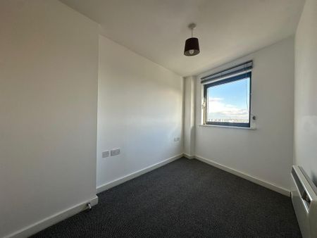 2 bedroom apartment to rent - Photo 3
