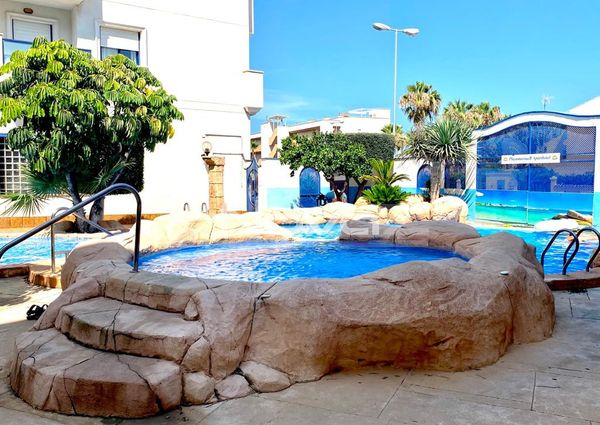 Apartment in Cabo Roig for long term ren