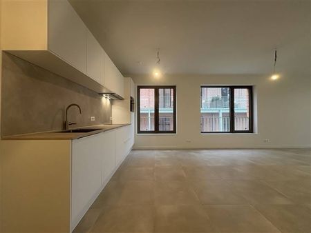 Appartement te huur - Foto 3
