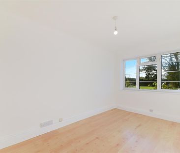 To Let 2 Bed Apartment - Photo 3