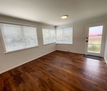 Must see on Margot&mldr;! - Photo 5