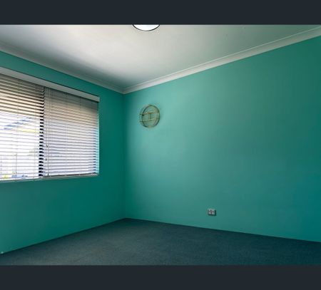 12 Welara Cir, Henley Brook, WA 6055 - Photo 5