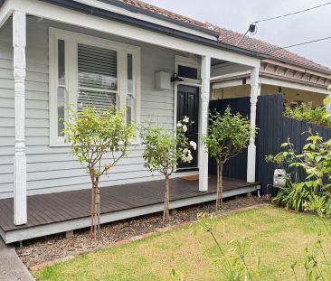 THIS PROPERTY FEATURES: - Photo 2