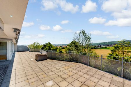 Wunderschöne Attikawohnung mit Blick ins Grüne - Photo 2