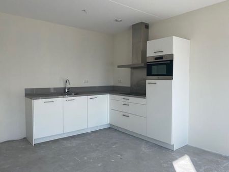 Appartement te huur: Abebe Bikilastraat 43 1361 CD Almere - Foto 4