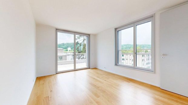 Moderne 2-Zimmer-Maisonettewohnung mit Balkon in Zürich-Stettbach - Photo 1