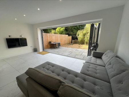 1 bedroom house to rent - Photo 2