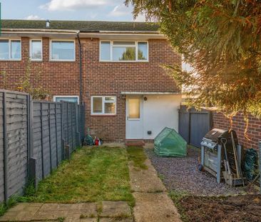 2 bedroom end of terrace house to rent - Photo 4