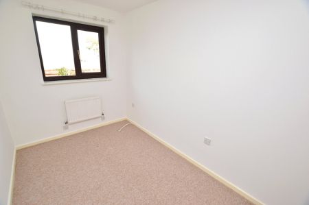 Wood Close, Latchbrook, Saltash, PL12 - Photo 4