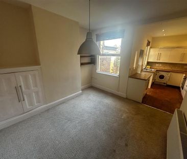 2 bedroom house to rent - Photo 2