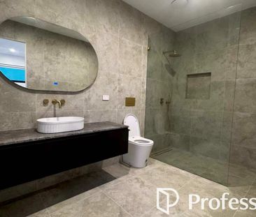 Brand New Luxury Living - Photo 6
