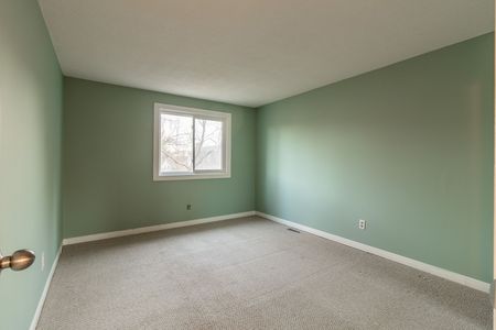 For Lease - 58 Romy Crescent, Thorold, Ontario - Photo 3