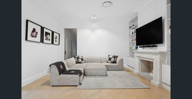 High quality renovated home in prized location - Photo 1