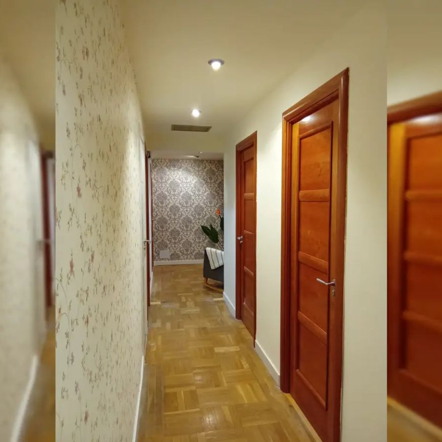 Room in a shared 6-bedroom apartment for rent in Castillejos, perfect for couples - Foto 1