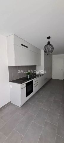 Appartement de 2.5 pièces au 2ème étage avec colonne de lavage - Foto 5