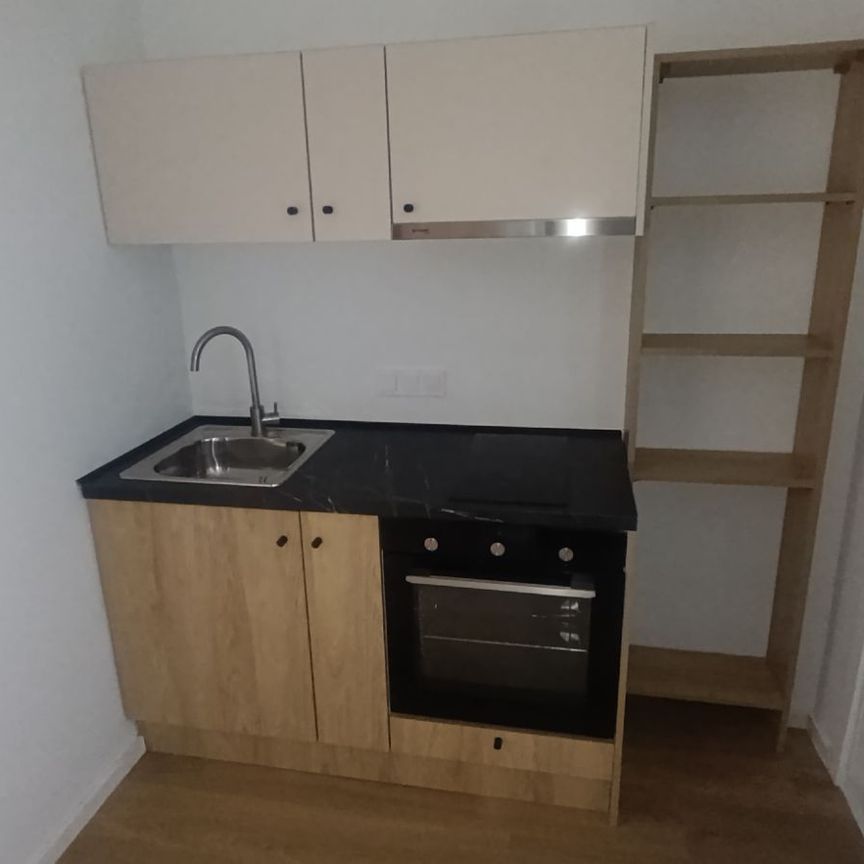 Studio/Γκαρσονιέρα για ενοικίαση Ευαγγελίστρια (40 Εκκλησιές - Ευαγγελίστρια) - Photo 1