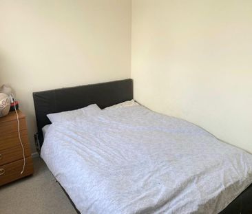 2 bedroom detached house to rent - Photo 2