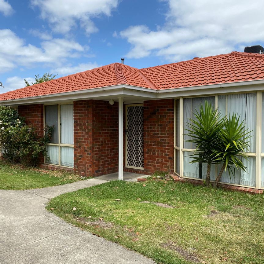 2 Bedroom Unit in Central Location&excl;&excl; - Photo 1