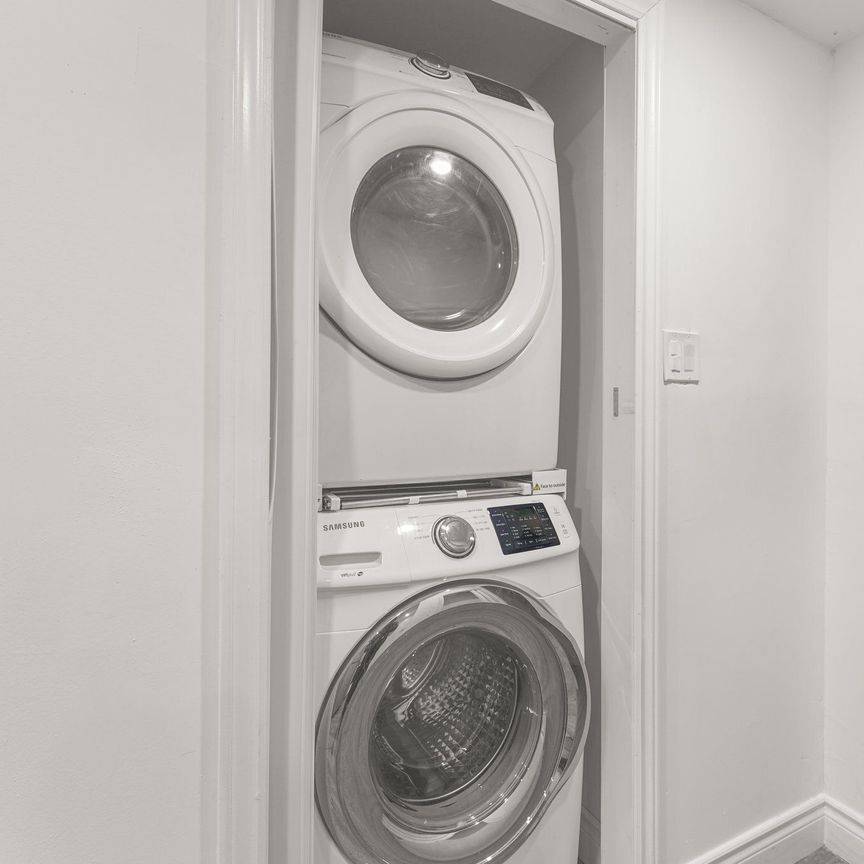 For Lease - 1098 Sawgrass Crescent Unit# Bsmt, Mississauga, Ontario - Photo 1